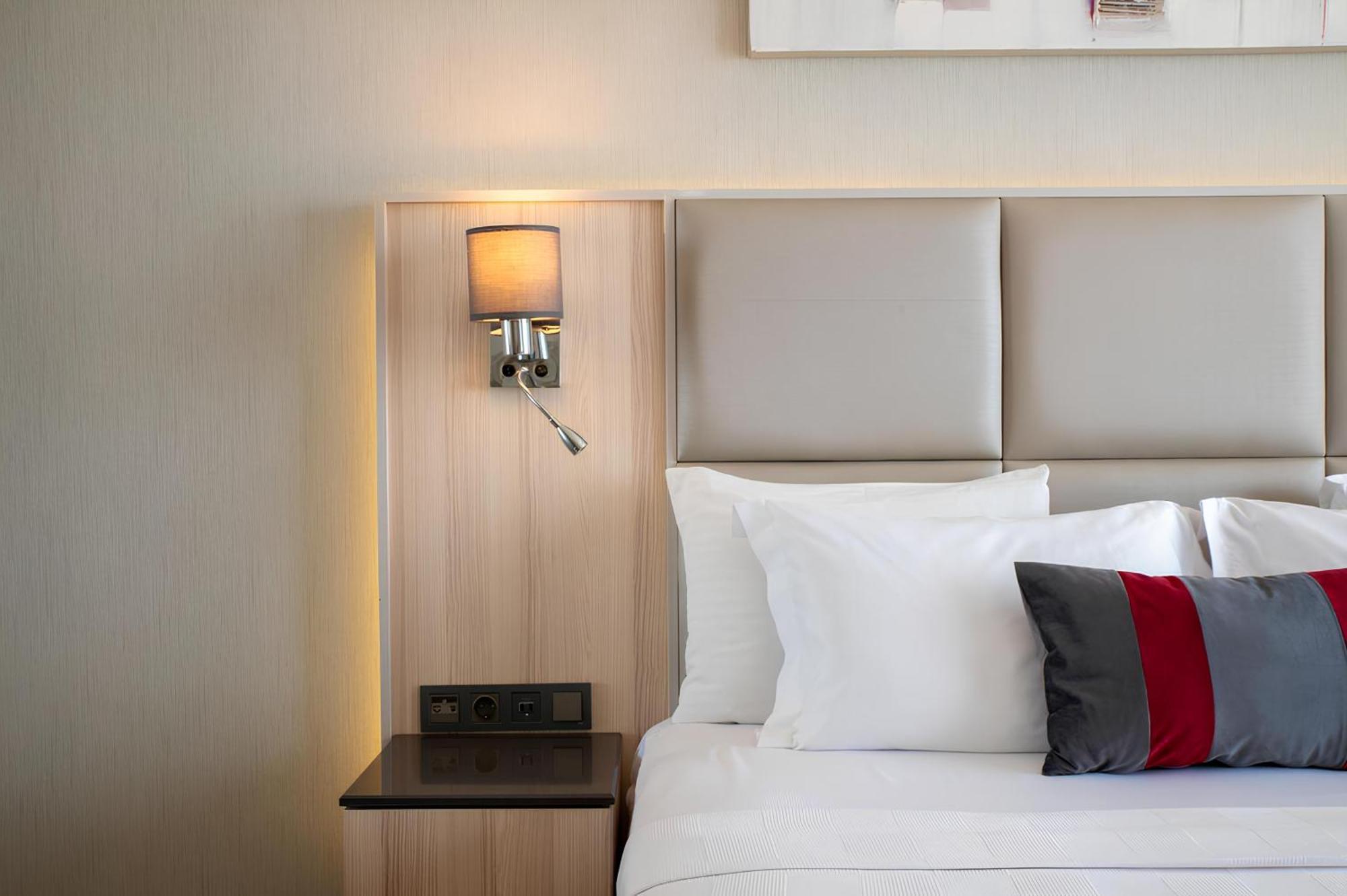 ホテル Ramada By Wyndham Fethiye Oludeniz Adult Only エクステリア 写真