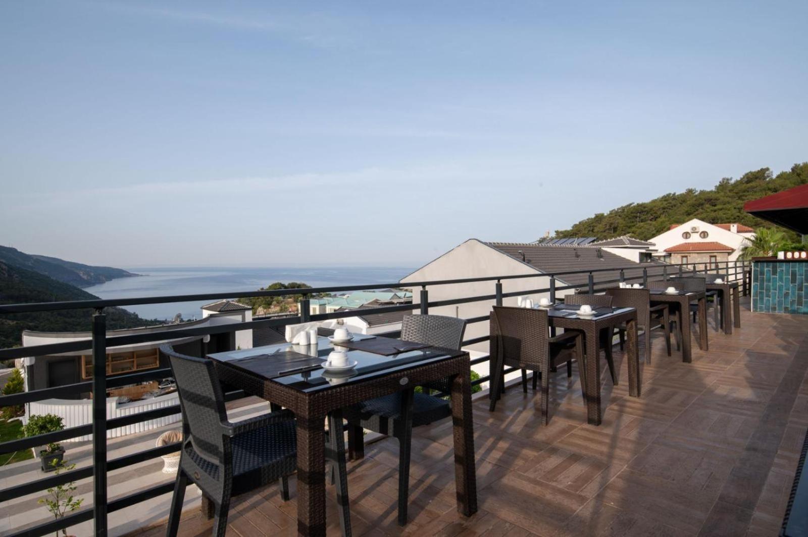 ホテル Ramada By Wyndham Fethiye Oludeniz Adult Only エクステリア 写真