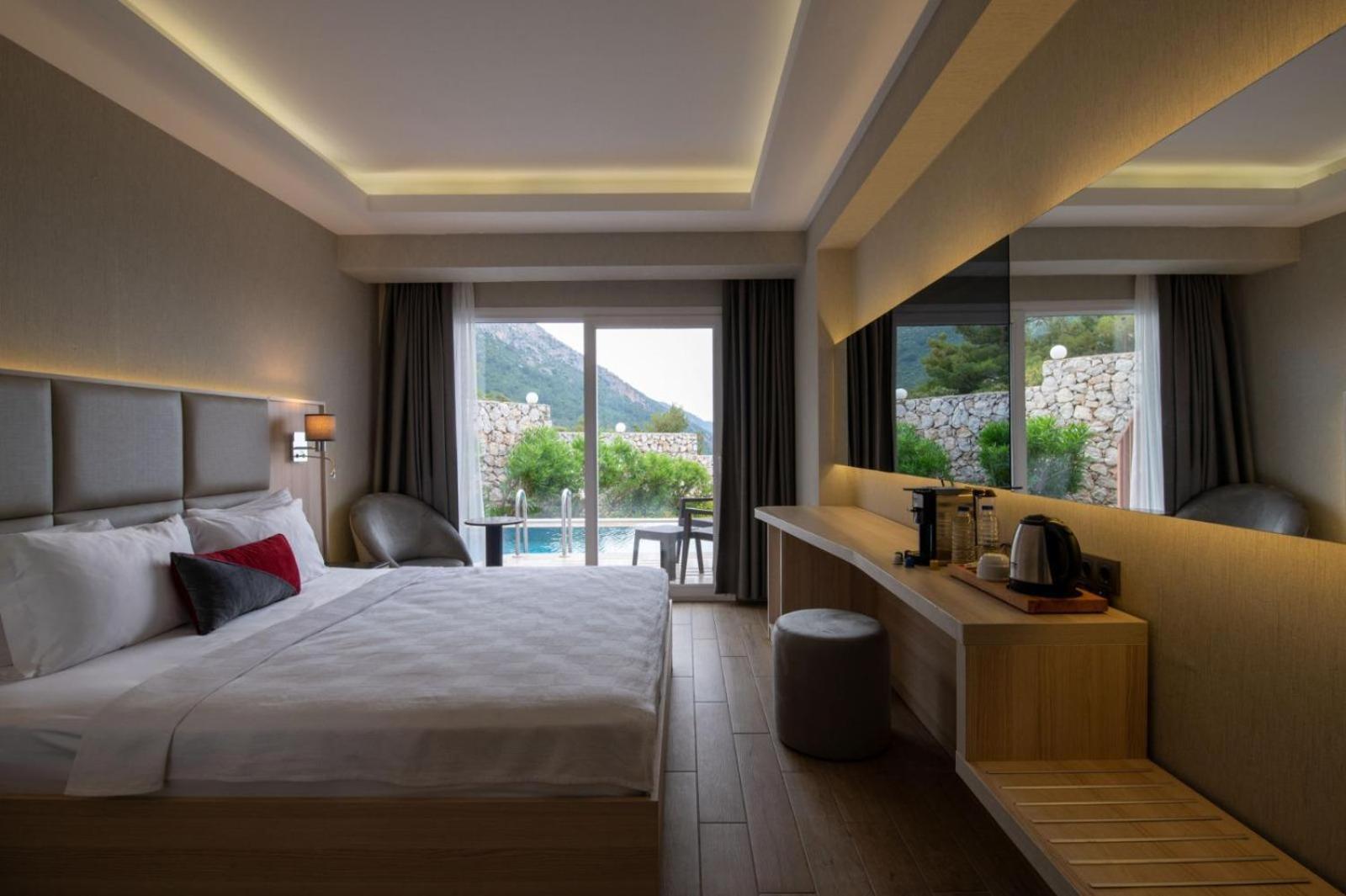 ホテル Ramada By Wyndham Fethiye Oludeniz Adult Only エクステリア 写真