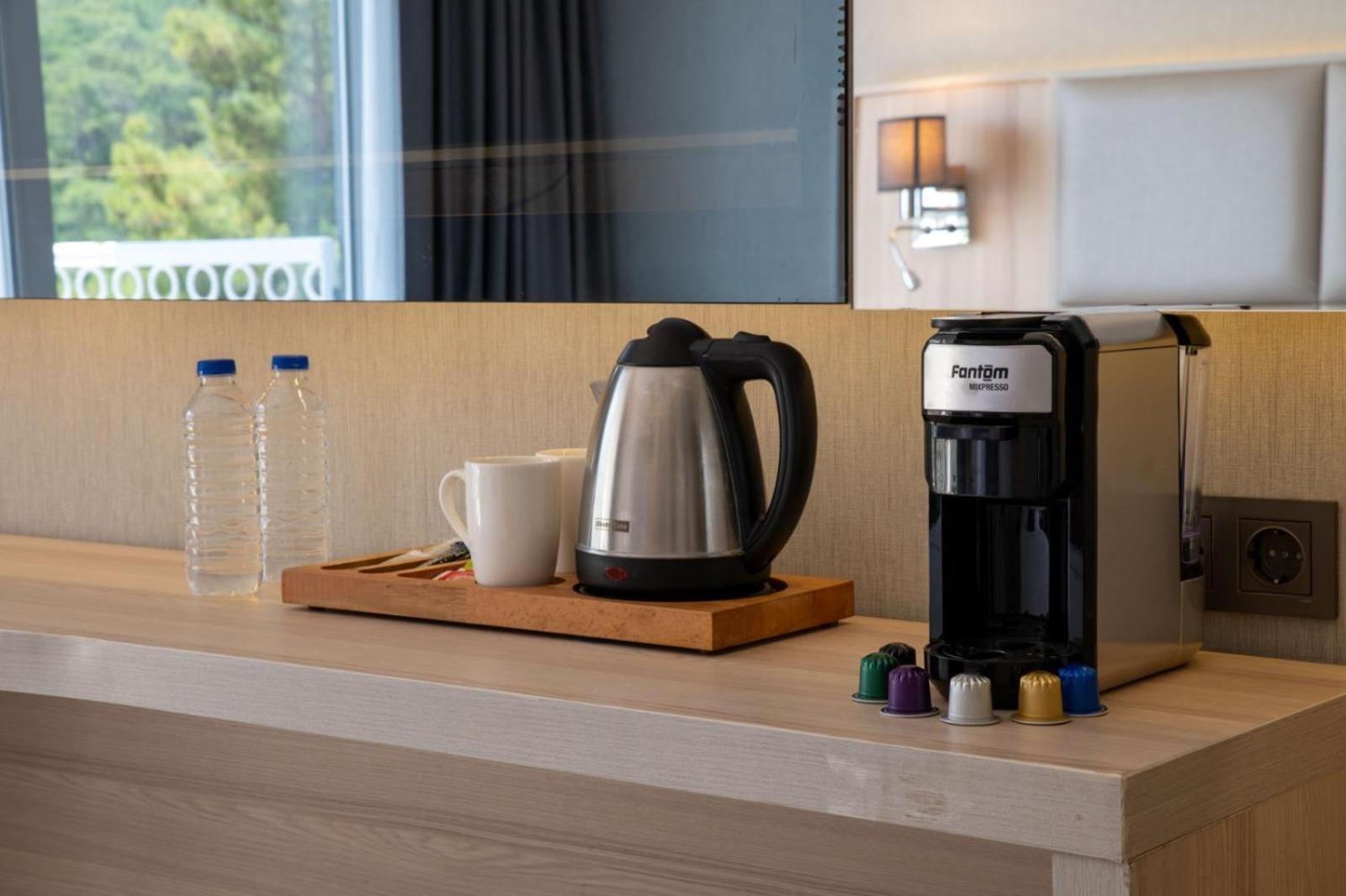 ホテル Ramada By Wyndham Fethiye Oludeniz Adult Only エクステリア 写真