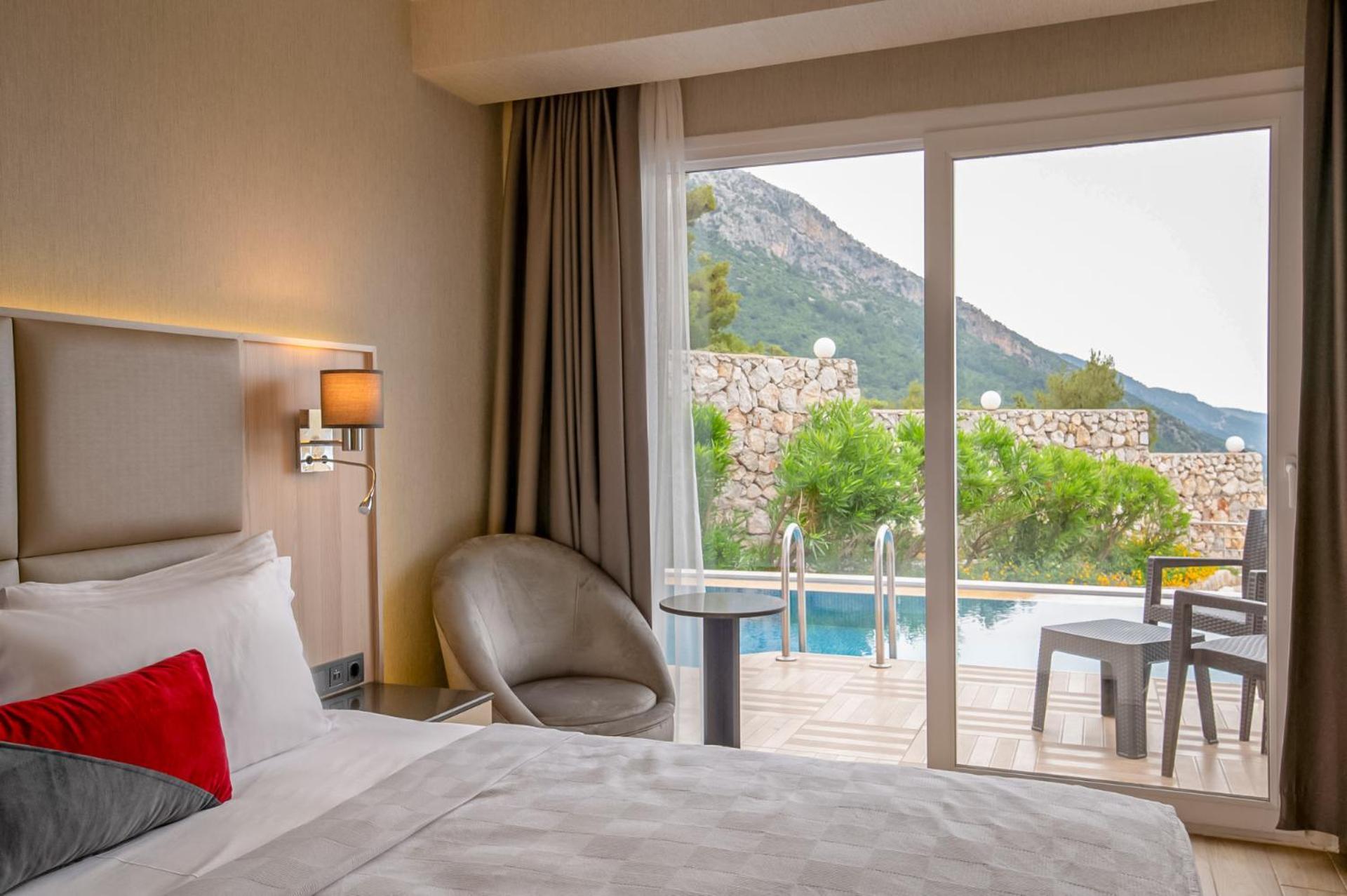 ホテル Ramada By Wyndham Fethiye Oludeniz Adult Only エクステリア 写真